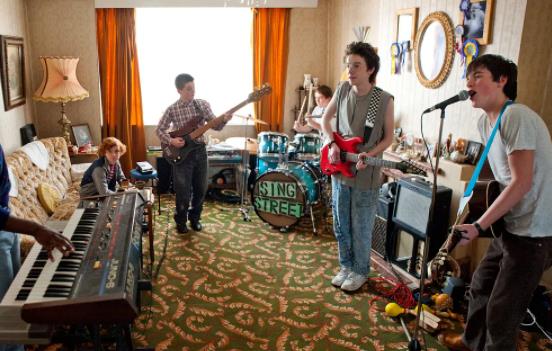 �Ƽ�10���ʺϳ�����������־��Ӱ